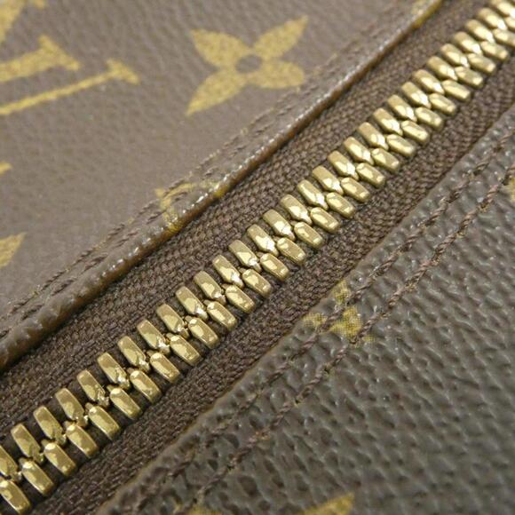 LOUIS VUITTON Gold Monogram Shoulder Bag - Picture 5 of 10